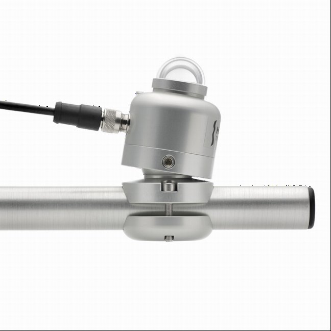 SR05 series pyranometer with tube levelling mount
